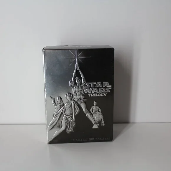 Star Wars Trilogy DVD Set with bonus material - Picture 5 of 8